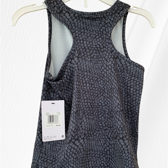 Nike Black and Gray Textured Girl’s Tank Top - Picture 4 of 7